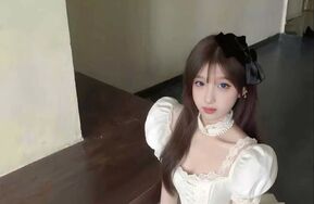 超高颜值小月真实约现TK嫩足